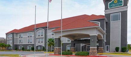 La Quinta Inn & Suites Macon West Exterior