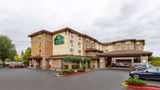 La Quinta Inn & Suites Vancouver Exterior