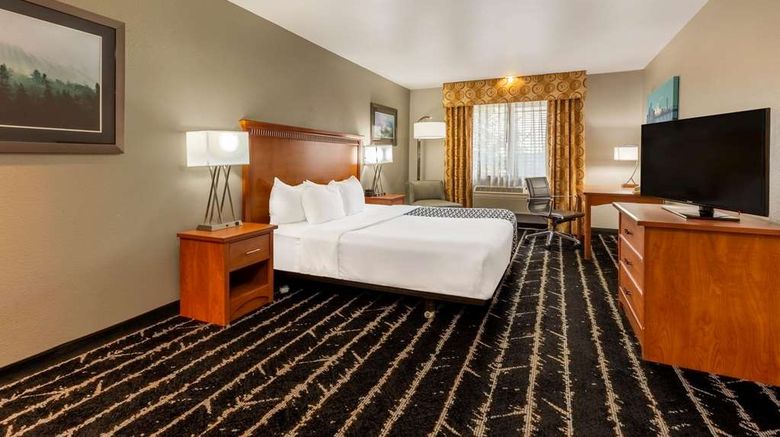 <b>La Quinta Inn & Suites Vancouver Room</b>. Images powered by <a href="https://iceportal.shijigroup.com/" title="IcePortal" target="_blank">IcePortal</a>.