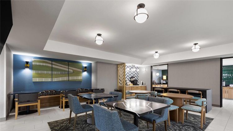 La Quinta Inn & Suites Lexington S Other