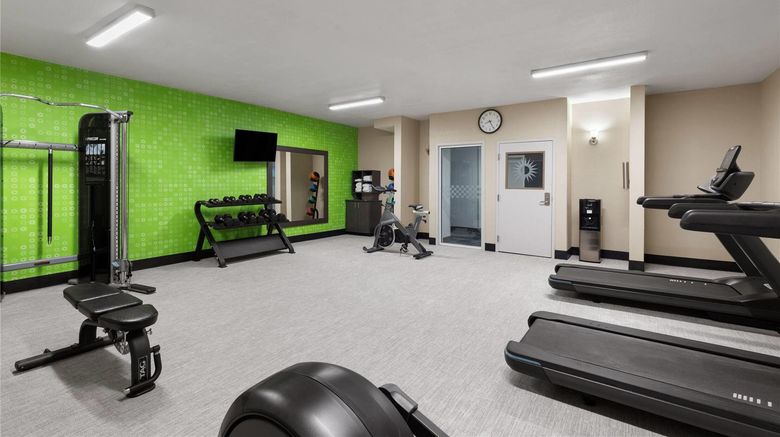 <b>La Quinta Inn & Suites Lexington S Health</b>. Images powered by <a href="https://iceportal.shijigroup.com/" title="IcePortal" target="_blank">IcePortal</a>.