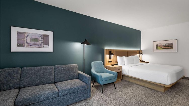La Quinta Inn & Suites Lexington S Room