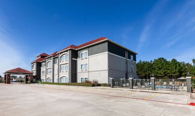 La Quinta Inn & Suites Lumberton Exterior