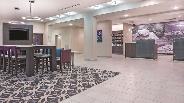 La Quinta & Sts Chattanooga Lookout Mtn Lobby