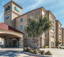 La Quinta Inn & Suites South Exterior