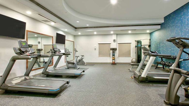 <b>La Quinta Inn & Suites South Health</b>. Images powered by <a href="https://iceportal.shijigroup.com/" title="IcePortal" target="_blank">IcePortal</a>.