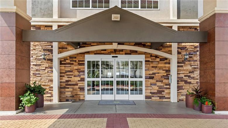 <b>La Quinta Inn & Suites - Energy Corridor Exterior</b>. Images powered by <a href="https://iceportal.shijigroup.com/" title="IcePortal" target="_blank">IcePortal</a>.