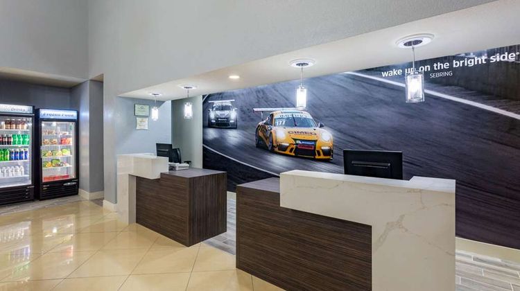 La Quinta Inn & Suites Sebring Lobby