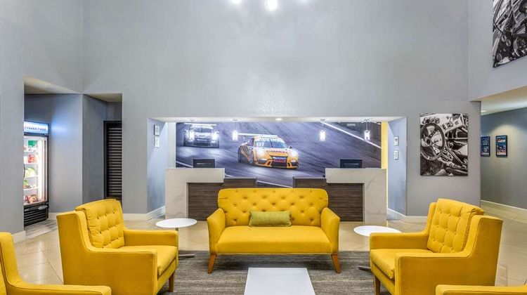 La Quinta Inn & Suites Sebring Lobby