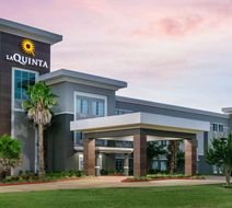 La Quinta Inn & Suites Jacksonville Exterior