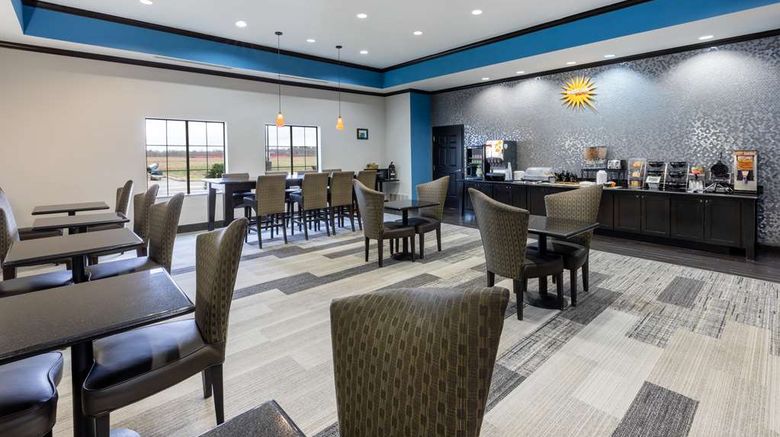 <b>La Quinta Inn & Suites Mt. Pleasant Restaurant</b>. Images powered by <a href="https://iceportal.shijigroup.com/" title="IcePortal" target="_blank">IcePortal</a>.