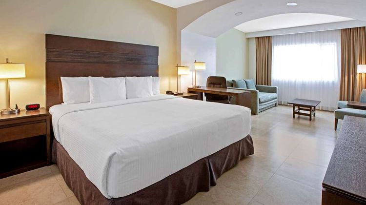 Wyndham Garden Cancun Downtown Room