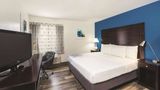 La Quinta Inn & Suites Brooklyn Room