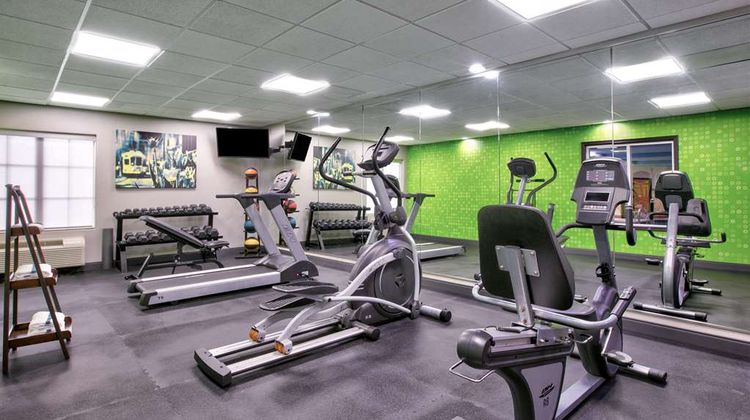 La Quinta Inn & Suites Bryant Health