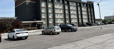 La Quinta Inn & Suites South Exterior
