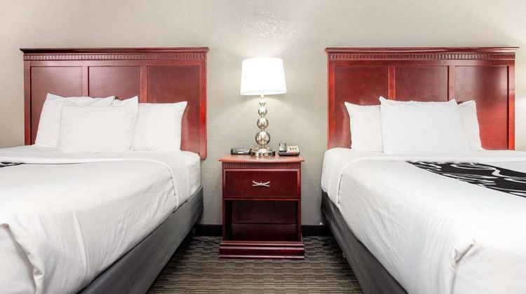 La Quinta Inn & Suites South Room
