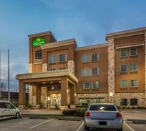La Quinta Inn & Suites Humble Exterior