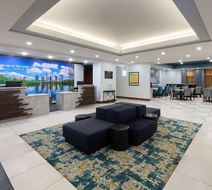 La Quinta Inn & Stes Austin NW Lobby