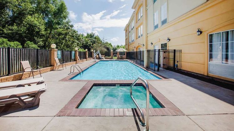 La Quinta Inn & Suites Baton Rouge Pool