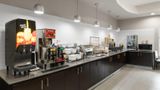 <b>La Quinta Inn & Suites Baton Rouge Other</b>. Images powered by <a href="https://iceportal.shijigroup.com/" title="IcePortal" target="_blank">IcePortal</a>.