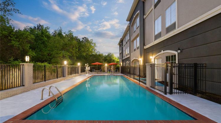 La Quinta Inn & Suites Baton Rouge Pool
