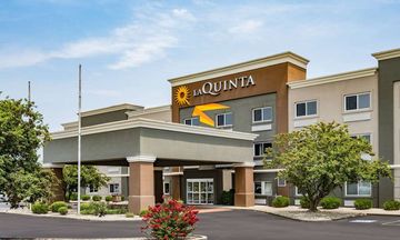 La Quinta Inn & Suites Evansville