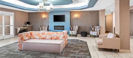 La Quinta Inn & Suites Searcy Lobby
