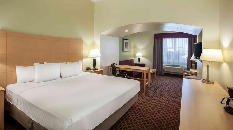 <b>La Quinta Inn & Suites Odessa North Room</b>. Images powered by <a href="https://iceportal.shijigroup.com/" title="IcePortal" target="_blank">IcePortal</a>.