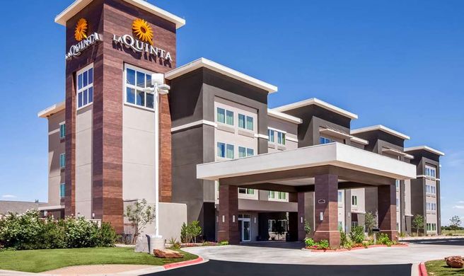 La Quinta Inn & Suites Odessa North Exterior