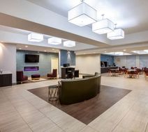 La Quinta Inn & Suites Odessa North Lobby