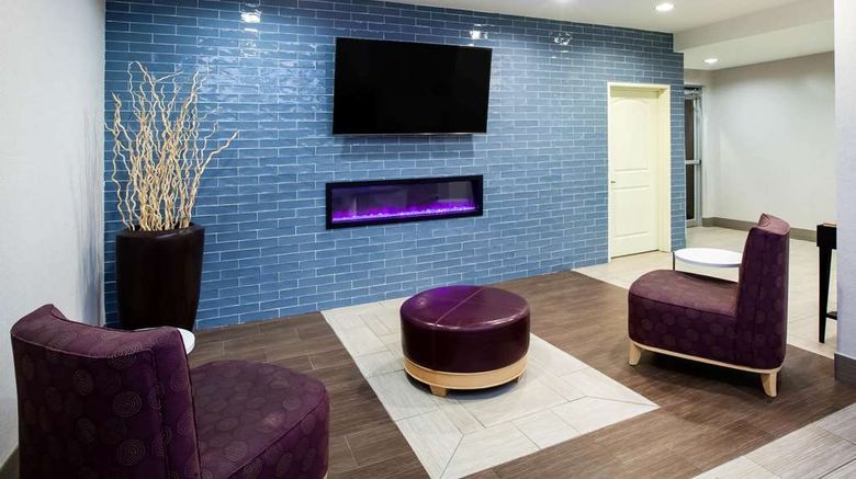 <b>La Quinta Inn & Suites Odessa North Lobby</b>. Images powered by <a href="https://iceportal.shijigroup.com/" title="IcePortal" target="_blank">IcePortal</a>.
