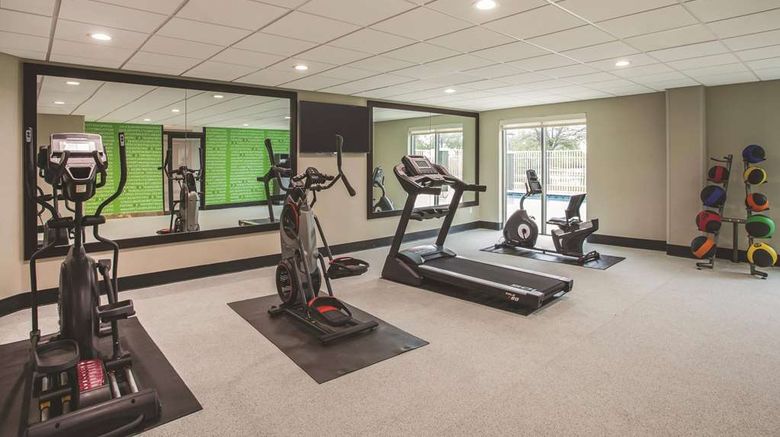 <b>La Quinta Inn & Suites Clearwater South Health</b>. Images powered by <a href="https://iceportal.shijigroup.com/" title="IcePortal" target="_blank">IcePortal</a>.