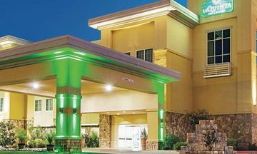 La Quinta Inn & Suites Forest Hill