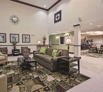 La Quinta Inn & Suites Lancaster Lobby