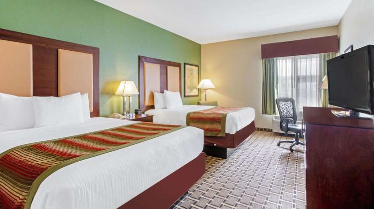 La Quinta Inn & Suites Lancaster Room