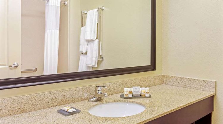 La Quinta Inn & Suites Lancaster Room