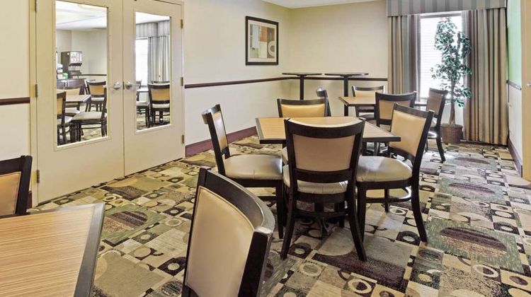 La Quinta Inn & Suites Lancaster Meeting