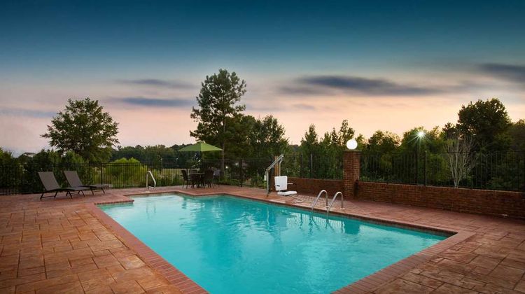 La Quinta Inn & Suites Tupelo Pool