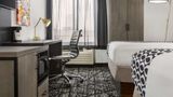La Quinta Inn & Suites Cleveland Arpt W Room