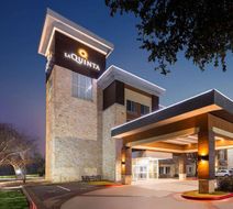 La Quinta Inn & Suites Austin-Cedar Park Exterior