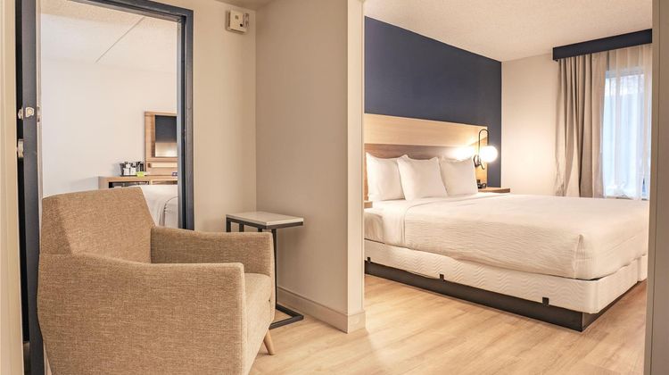 La Quinta Inn & Suites Danbury Room