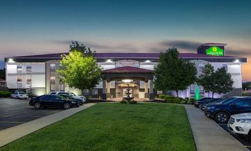 La Quinta Inn & Suites Blue Springs