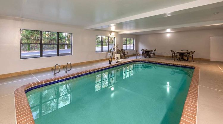 La Quinta Inn & Suites Snellville Pool