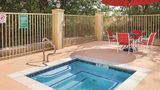 La Quinta Inn & Suites by Wyndham Dallas Pool
