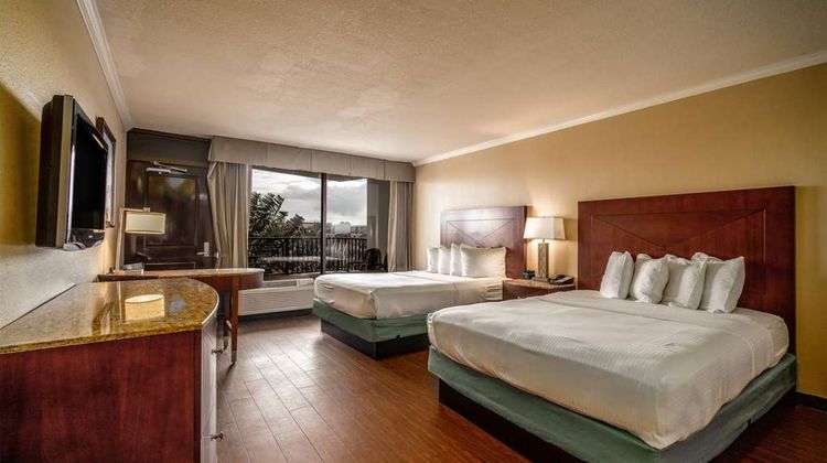 La Quinta Inn & Suites Oceanfront Room