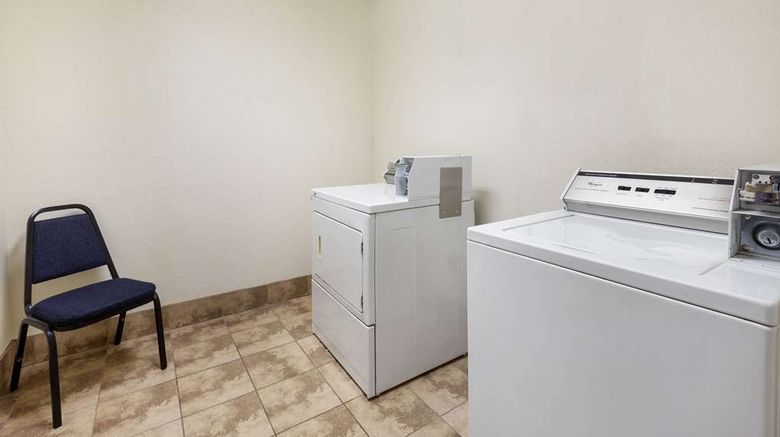 <b>La Quinta Inn & Suites Tulare Other</b>. Images powered by <a href="https://iceportal.shijigroup.com/" title="IcePortal" target="_blank">IcePortal</a>.