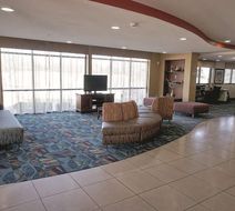 La Quinta Inn & Suites Edmond Lobby