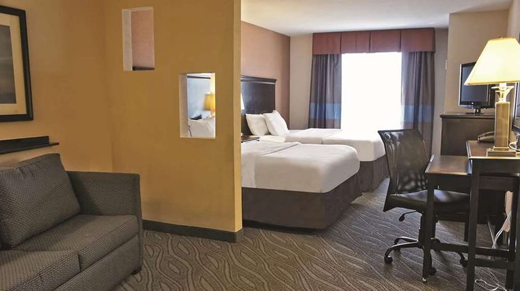 La Quinta Inn & Suites Edmond Room