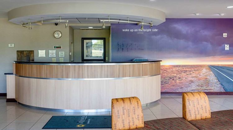 La Quinta Inn & Suites Edmond Lobby
