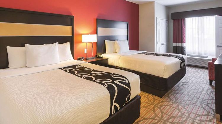 La Quinta Inn & Suites Fargo Suite